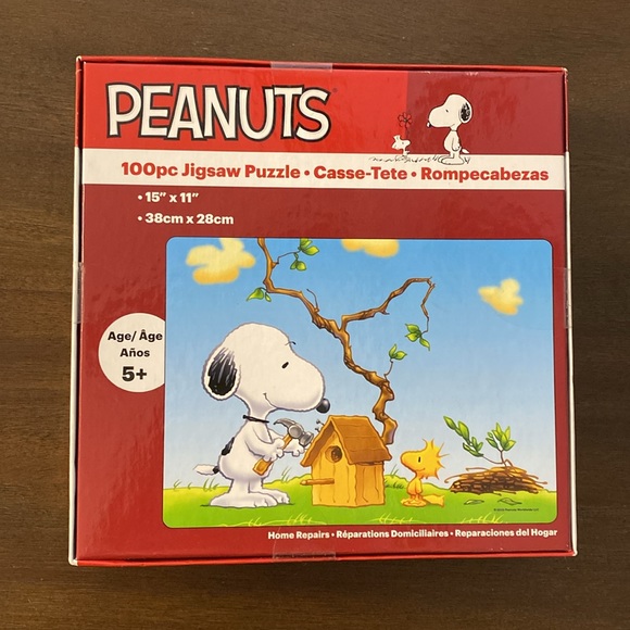 Peanuts Home Repairs 100 piece Jigsaw Puzzle (15” x 11”) Fun for all ages! - Picture 3 of 4